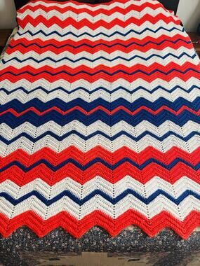 Vintage Handmade Crochet Afghan Throw Blanket Chevron Bright Red Orange Blue Zig